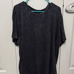 torrid Washed Black Short Sleeve Crewneck Tee